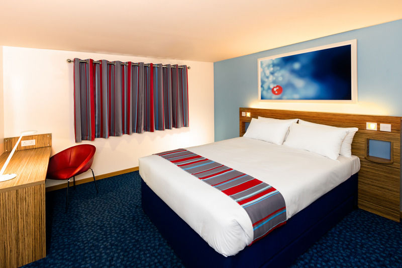 Travelodge York Tadcaster Bilbrough Exterior photo