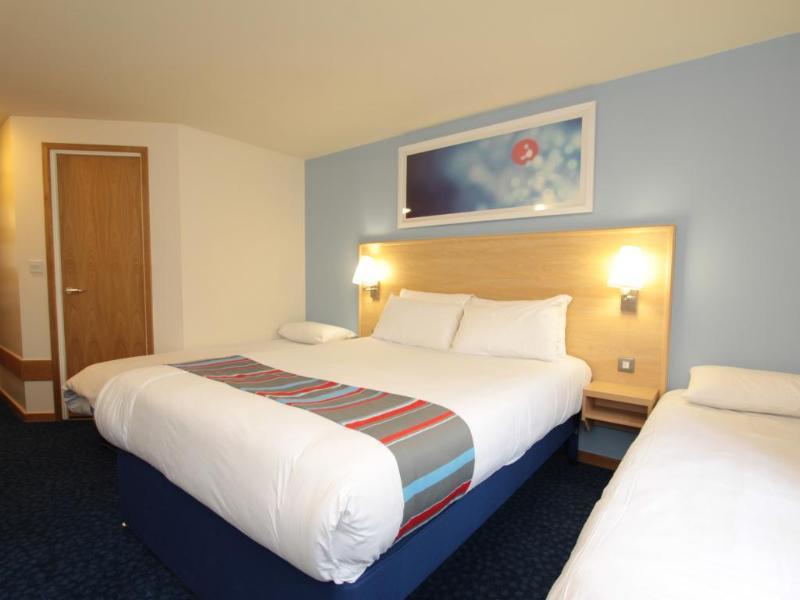 Travelodge York Tadcaster Bilbrough Exterior photo