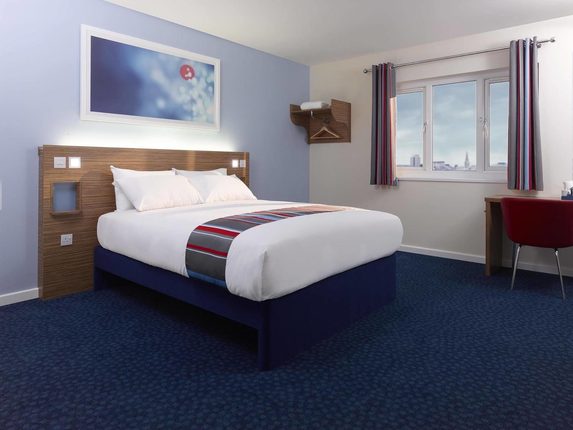 Travelodge York Tadcaster Bilbrough Exterior photo