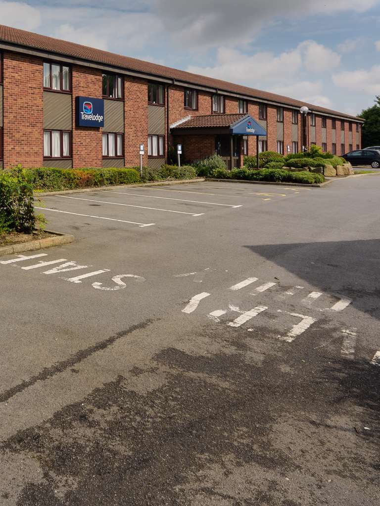 Travelodge York Tadcaster Bilbrough Exterior photo